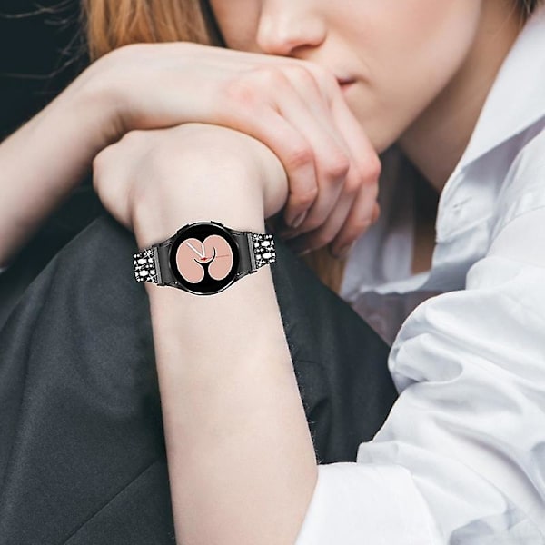 Metallklockarmband för Samsung Galaxy Watch4 Active 40mm/44mm/Watch4 Classic 42mm/46mm 5 pärlor 3 rader Black White