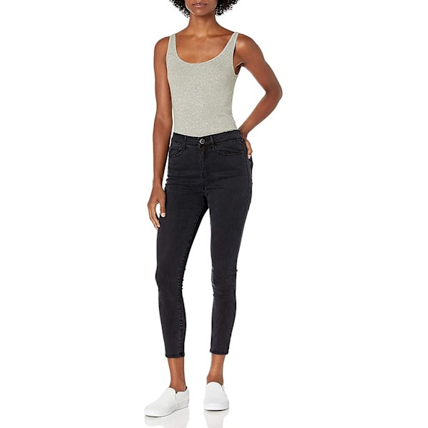 Slim-fit tanktopp med tynne stropper for kvinner, 2-pakning Style 10 L