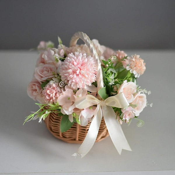 2 stk. Bryllupsblomsterpikekurvsett, kurvkurvblomstkurv med håndtak, kronbladkurv godterioppbevaringskurv, rottingboks hjemmedekorasjon, hvit, 5,9x7.