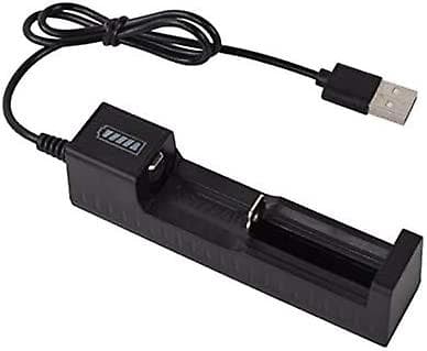 3.7v Litium Batteri USB Lader Blendende Lommelykt Tilbehør, svart