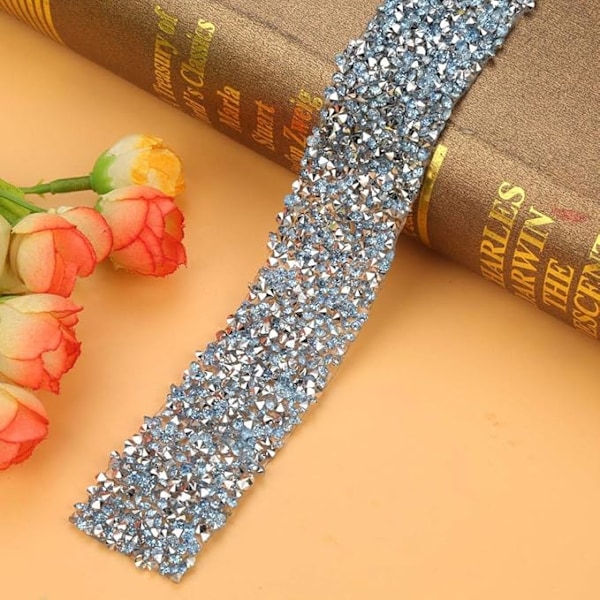 Rhinestone Bånd Wrap Diamant Mesh Wrap Rulle Glitrende Krystaldekorationer til Bryllup Fødselsdagsgaveindpakning, 2 yard 3CM Bred 180cm Lang (Lyseblå)