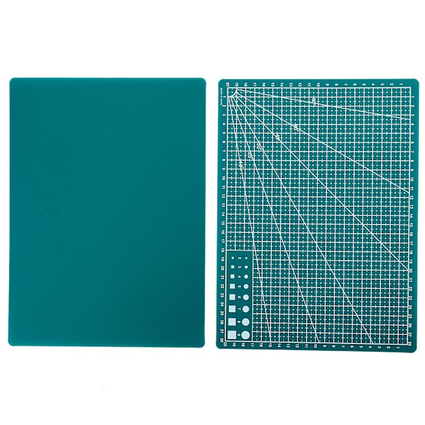 A3, A4, A5 SKÄRMATTA HALKFRI SJÄLVLÄKANDE MED TRYCKTA RUTNÄT A3 Green 1pc