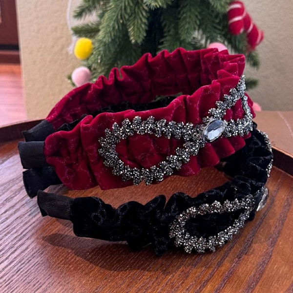 Lyxigt sammetsdiadem för kvinnor, retro plisserat mångsidigt diadem V1A1 N M4O4 Red 1pcs
