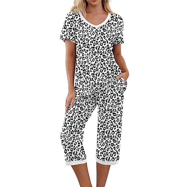 Naisten pyjamasetti, 2 osaa, lyhythihainen paita ja capri-housut, valkoinen leopardikuvio White Leopard Pattern 2XL