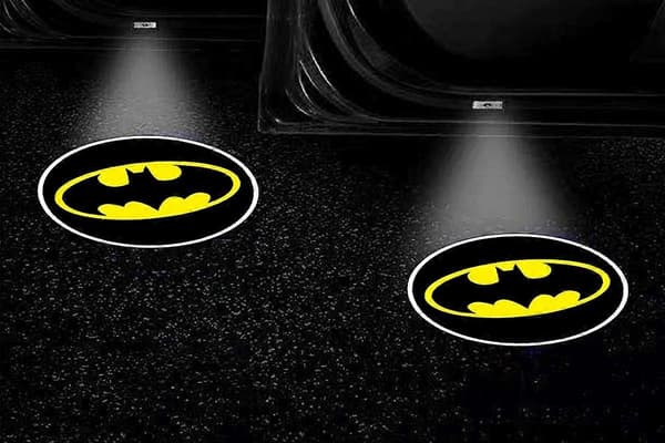 2 stk. trådløst billogolys for Batman, Ghost Shadow Courtesy Projector Velkomst-LED-lamper for alle bilmodeller