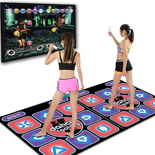 Dobbel dansematte Dobbel bruker kablet dansemattespill Sklisikker med 2 fjernkontroller Multifunksjon for PC TV