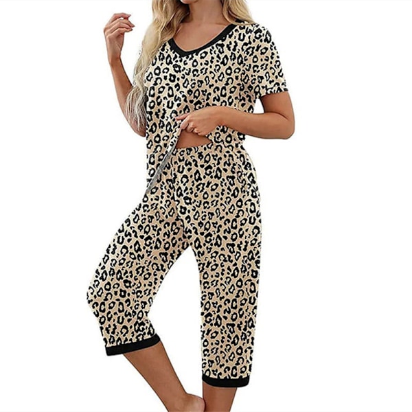 Naisten pyjamasetti, 2 osaa, lyhythihainen paita ja capri-housut, khaki-leopardikuvio Khaki Leopard 3XL