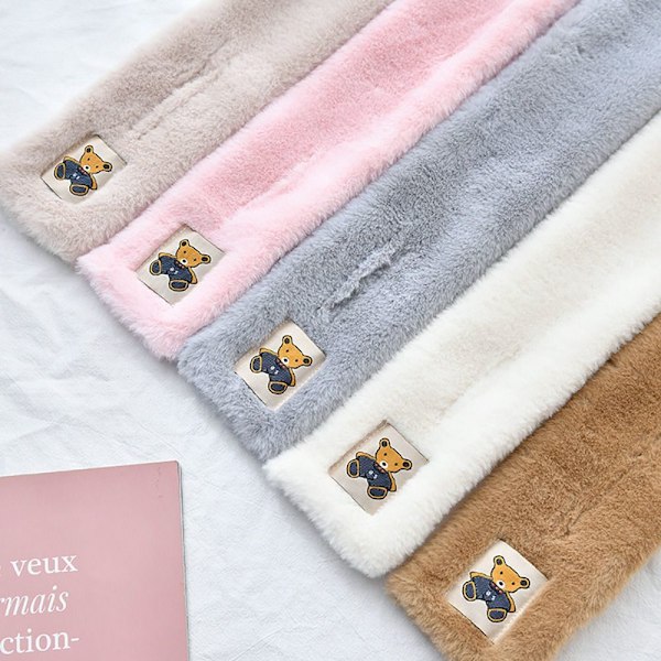 Plushhalsduk för kvinnor med söt björn Beige
