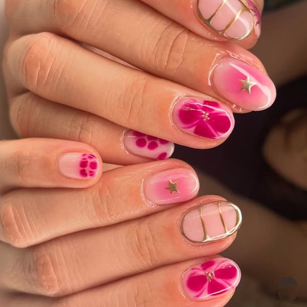 24pcs Almond Shaped Nail Tips Flower Fake Nails Press on Nails Artificial False Nails Not Specified