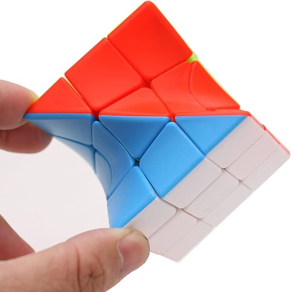 Cube Twist Tarraamaton Nopeuskuutio Vaalea Väri Taikapalapeli Lelu