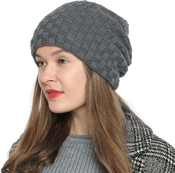 Dam Casual Vintermössa med Varmt Fleecefoder, en Trendig Vinterartikel Gris