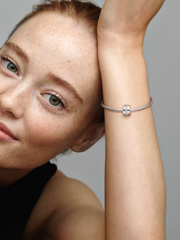 Pandora - Klar glitrende rækkeclips-charm - Sterlingsølv