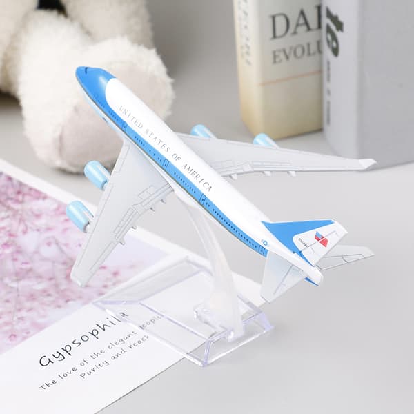 16 CM USA Air Force One flymodel Boeing 747 trykstøbt model