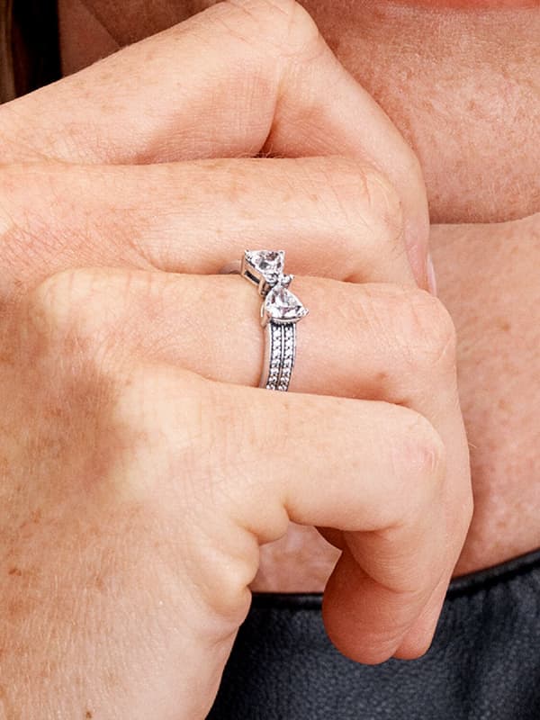 Pandora – Gnistrende sløjfe, dobbelt række ring – Sterlingsølv Circumference: 56mm