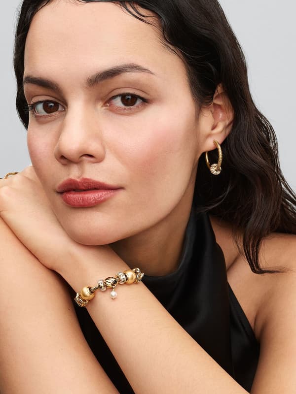 Pandora - Infinity Knot-charm - 14k guldbelægning