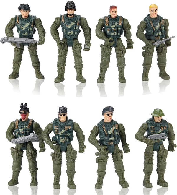 8 Military Figures 9cm Plastic Box with 36 Pieces Weapon Accessories Military Toy Set