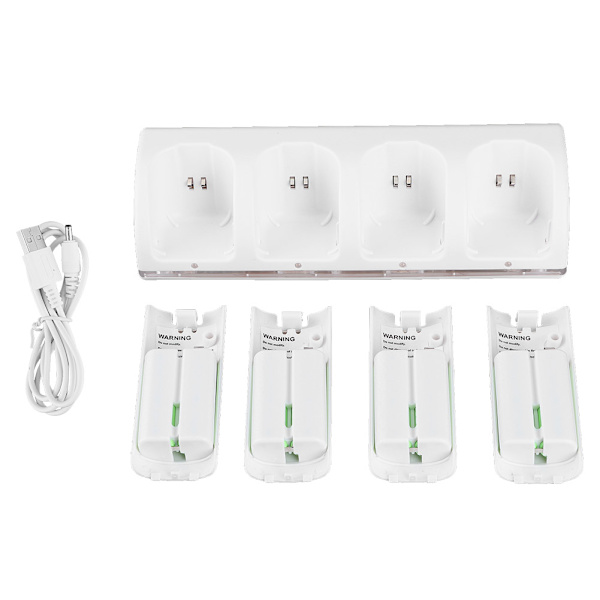 Valkoinen 4-in-1 latausasema laturi 4 kpl 2800mAh akkua Wii / Wii U -kaukosäätimiin 2800mAh akku