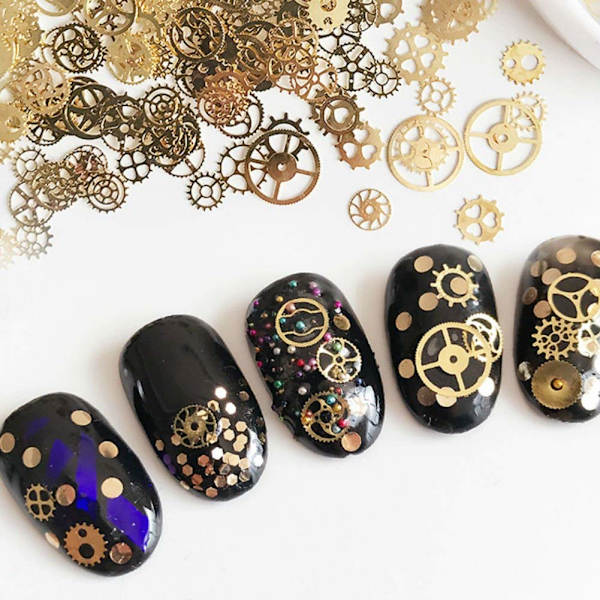 Boks-pakket (ca. 100 stk.) Ultratynde 3D Punk Time Gears Neglebeslag Neglekunst Dekorationer Legering Manicure DIY Negletips