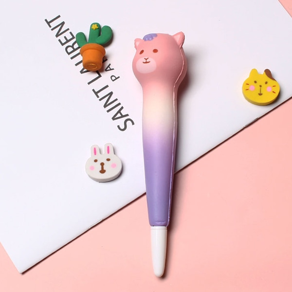 Pehmeät ja söpöt puristettavat kynät, stressiä lievittävät, sileämpi kirjoitus, Kawaii-geeli-mustekynä loma-lahjoihin ja koulutavaroihin, vaaleanpunainen ja violetti karhu