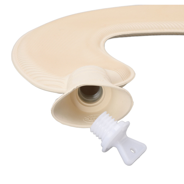 U-formad nackvärmare i gummi med dubbla stickade isolering, varmvattenflaska i beige