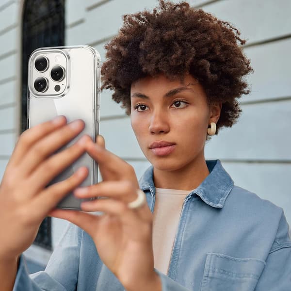 Klart iPhone 16 Pro-deksel - Slitesterk og støtsikker beskyttelse