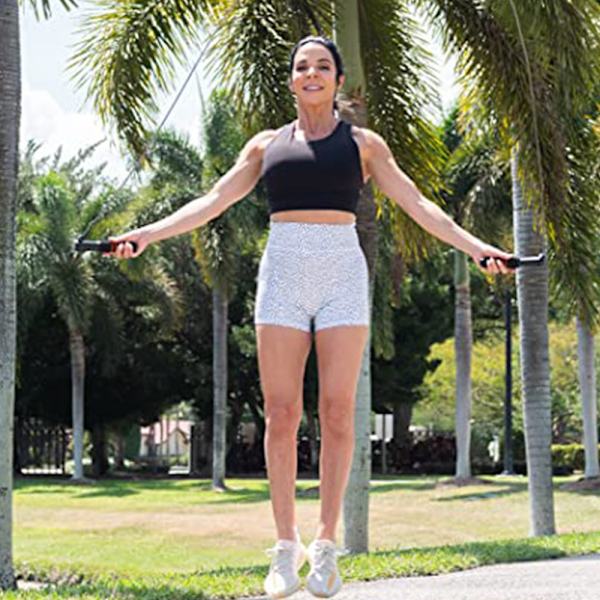Hopptau - justerbart og uten floker, for fitness og trening
