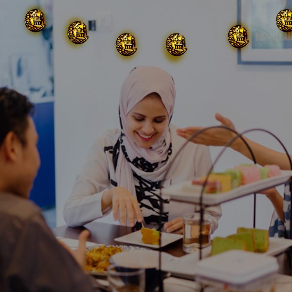 Ramadanin ja Eid-juhlan valojuova - Paristokäyttöinen kuun ja tähden lamppu, Mubarak-kuu LED-valojuova sisätilojen Ramadan-juhlakoristeluun