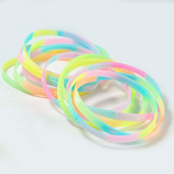 50 st ljusa silikonarmband för barn
