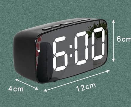 LED-herätyskello Arc vihreillä numeroilla - Musta
