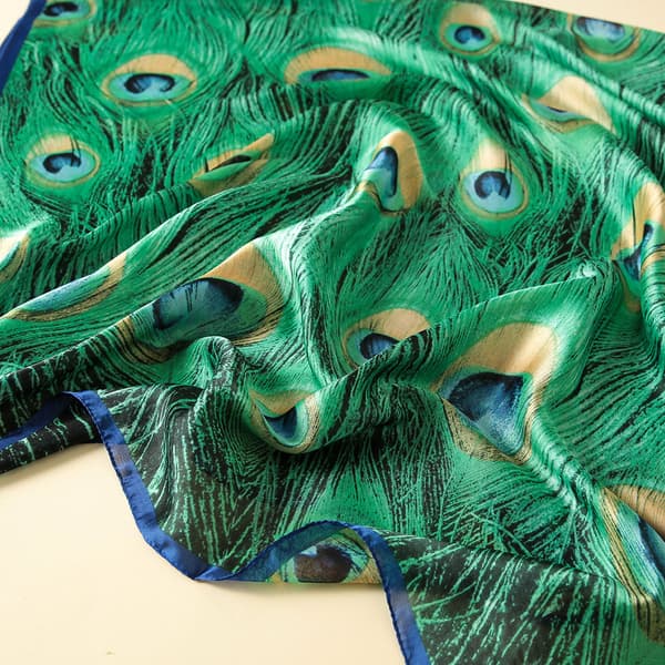 Langt skjerf i Mulberry-silke, satengskjerf, motedesignerskjerf, lett omslag