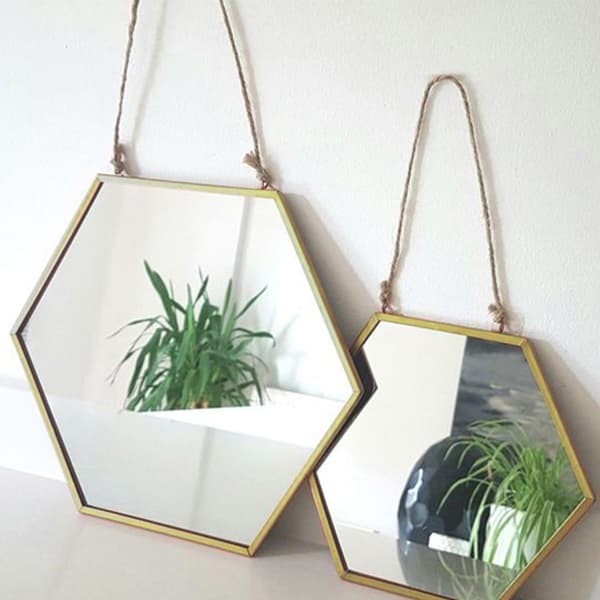 Hängande Spegel, Hexagonal Badrumssminkspegel Mässingsram med