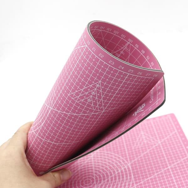 A3 Skärmatta Rosa 45cm x 30cm