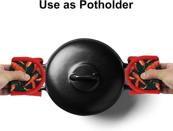 4 set med chili-mönstrade maskintvättbara halkskydd