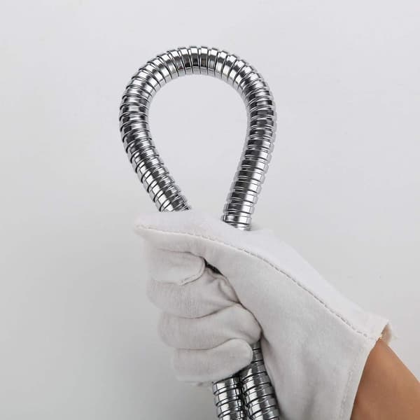 Fleksibel Bruse slange med Anti-Kink Design, Rustfrit Stål Universal Erstatning for de fleste mærker, 1.5M Krom, Solid Messing Koblinger, Lækagesikker