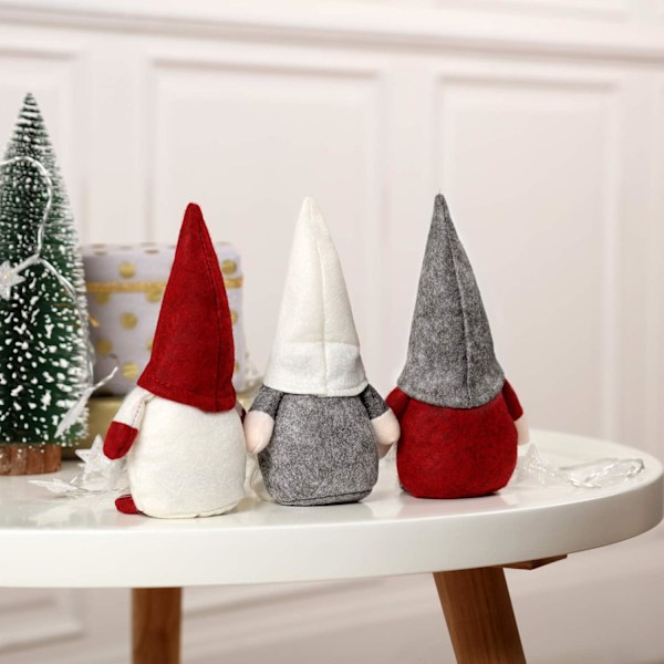 Skandinavisk Charm, Handgjort Svenskt Tomte Set om 3, Bedårande Plysch Älv Dockor, Nordiska Plysch Tomte Ornament, Fint Hantverk, Traditionell Dekor