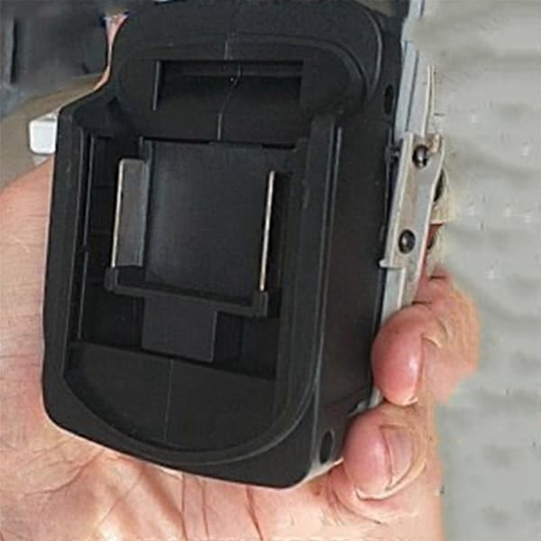 Power Wheels -adapteri 18 V Li-ion -akulle, virtaliitin DIY-adapteritelakka Powerille