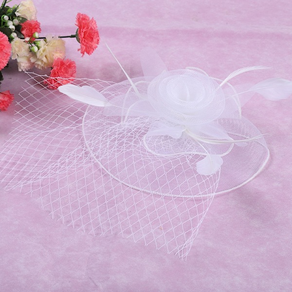Vit dam brudslöja hatt bröllop fågelbur fascinator fjäder hår accessoar