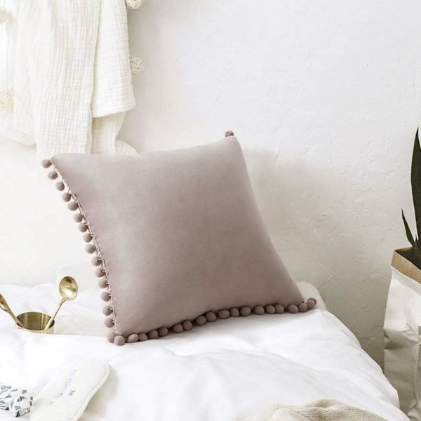 2 kpl Sametinen Tyynynpäällinen Pompom-Koristeella