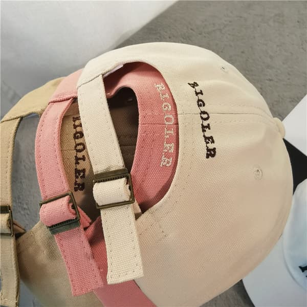 Broderte baseballcaps for kvinner i børstet bomull, unisex-passform, justerbar