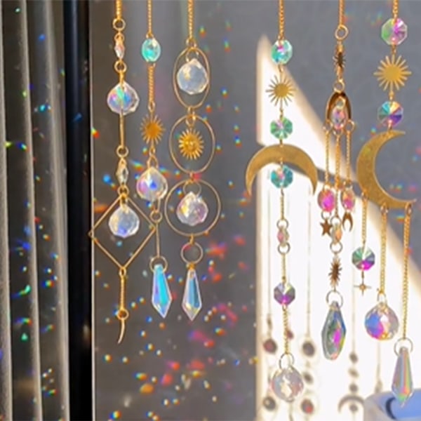 Presentidé för nära och kära Kristallprisma Dekorativ Hängande, Elegant Ornament med Gyllene Metallram