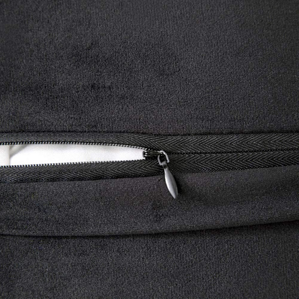2 kpl Sametinen Tyynynpäällinen Pompom-Koristeella