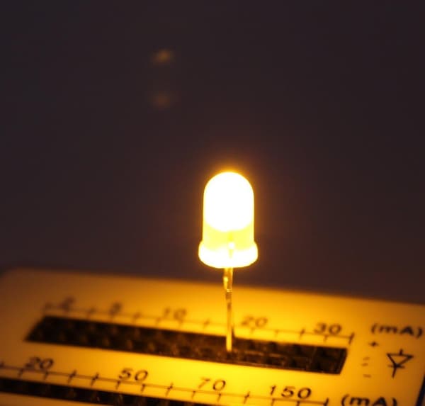 300 stk. (5 farver x 60 stk.) 5 mm LED-lysdiode rund Assorteret