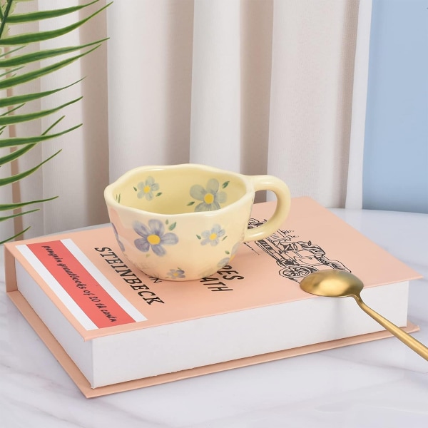 Keramisk kaffekop, kreativ blomsterkop til kontor og hjem, opvaskemaskine- og mikrobølgeovnsikker, velegnet til brygning af lattes og mælk