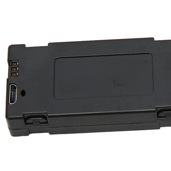 Drooni litiumakku 3.7V 1800mAh Ladattava Vaihtoakku E88 E88Pro E99 P1 P5 E525 RC Quadcopter Droonille