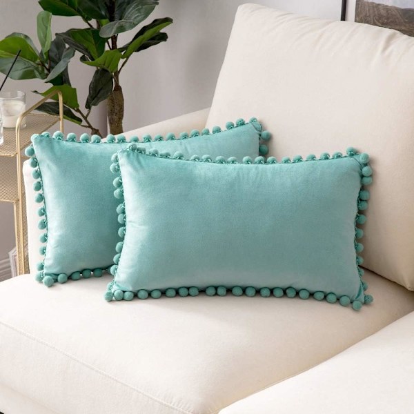 2 kpl Sametinen Tyynynpäällinen Pompom-Koristeella