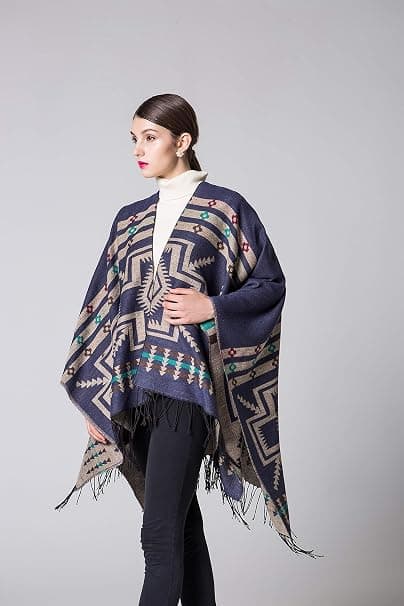 Grå Kashmir Poncho Wrap med Blomstermønster og Frynser