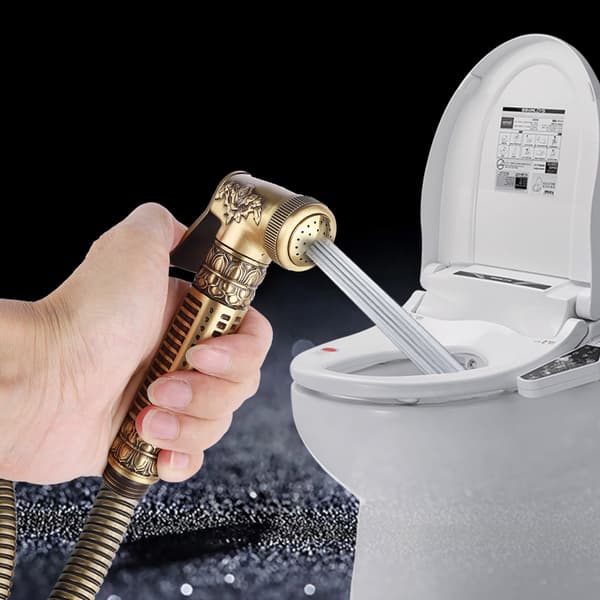 Kran Triangelventil med Ergonomisk Formet Håndtak, Solid Messingkonstruksjon for Høy Holdbarhet, Gullfarget