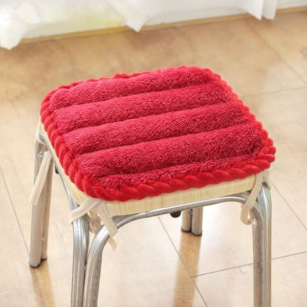 Vinter tjock plysch matstol dyna 30*30CM kontor dator halkfri sittdyna red style1