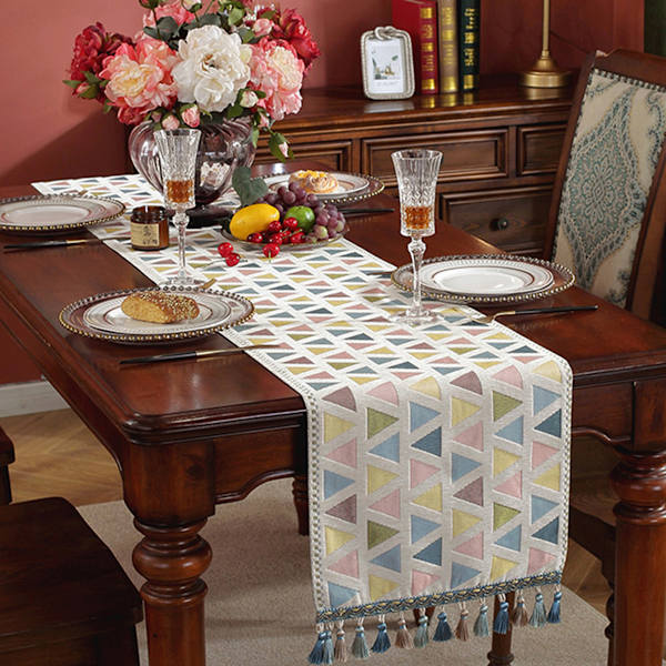 14*85cm boheemi tyylinen pöytäliina, TV-kaappi ruokailutila