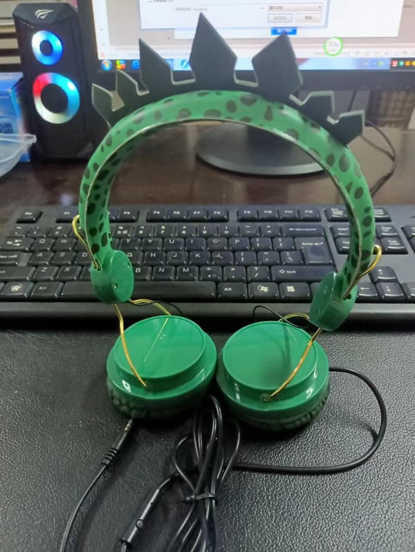Trådbundet datorheadset dinosauriedesign barnheadset tåligt Compu